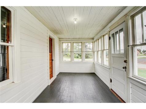 17 Balsam Avenue NW Menahga MN 56464