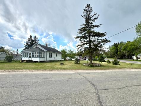 17 Balsam Avenue NW Menahga MN 56464