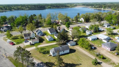 17 Balsam Avenue NW Menahga MN 56464