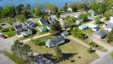 17 Balsam Avenue NW Menahga MN 56464