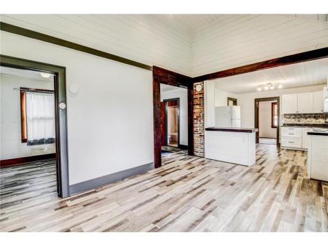 17 Balsam Avenue NW Menahga MN 56464