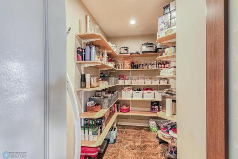 6108 Silverleaf Drive S Fargo ND 58104
