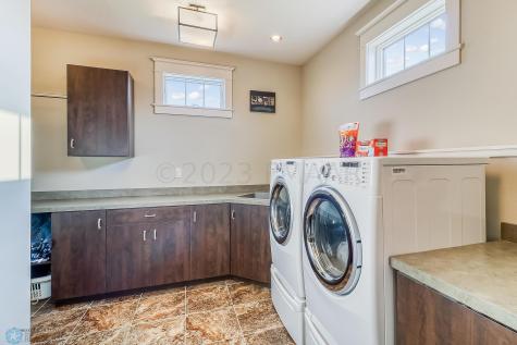 6108 Silverleaf Drive S Fargo ND 58104