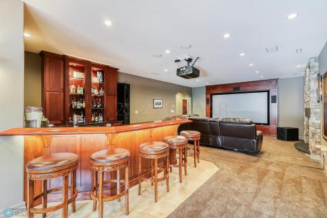 6108 Silverleaf Drive S Fargo ND 58104