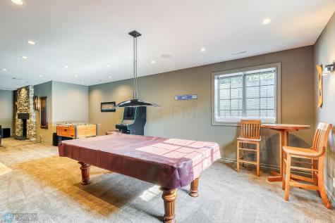 6108 Silverleaf Drive S Fargo ND 58104