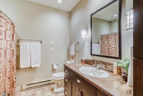 6108 Silverleaf Drive S Fargo ND 58104