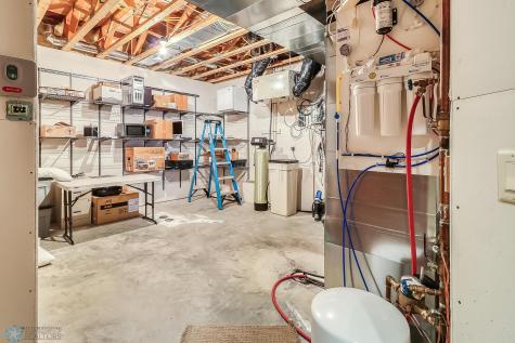 6108 Silverleaf Drive S Fargo ND 58104