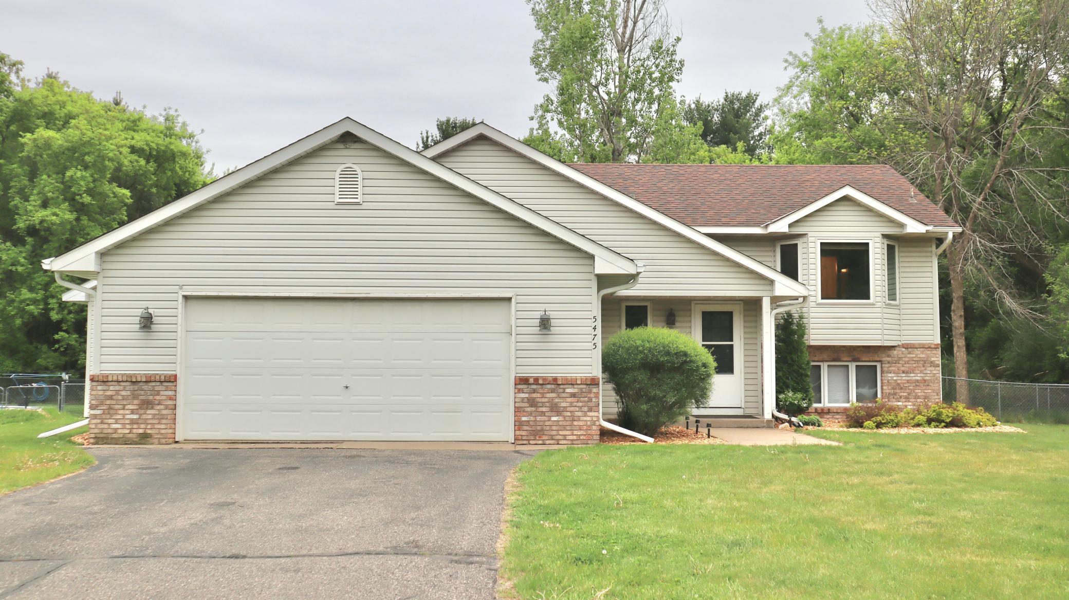 5475 273rd Street Wyoming MN 55092
