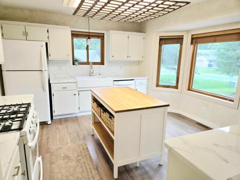 5475 273rd Street Wyoming MN 55092