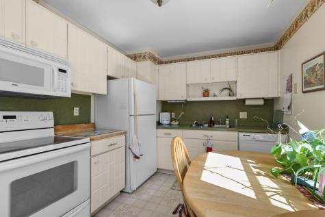 3738 Noble Avenue N Robbinsdale MN 55422