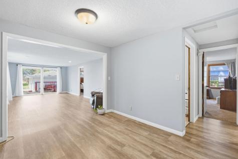 1122 County Road C E Maplewood MN 55109