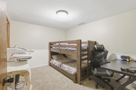 1122 County Road C E Maplewood MN 55109
