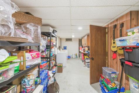 1122 County Road C E Maplewood MN 55109