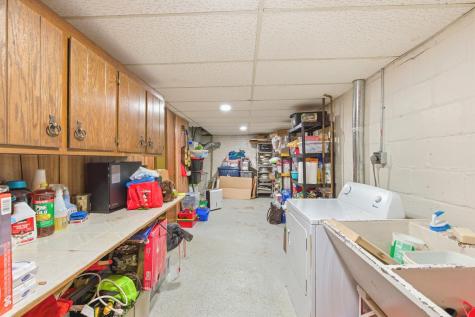 1122 County Road C E Maplewood MN 55109