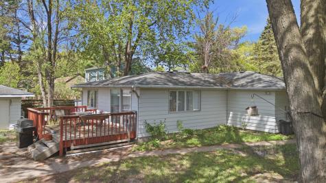 1122 County Road C E Maplewood MN 55109
