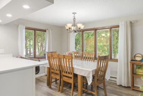 1122 County Road C E Maplewood MN 55109