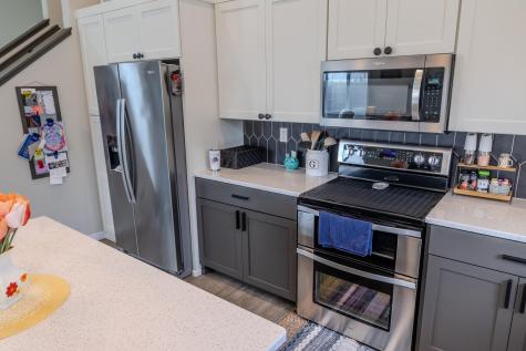 1045 46th Avenue S Moorhead MN 56560