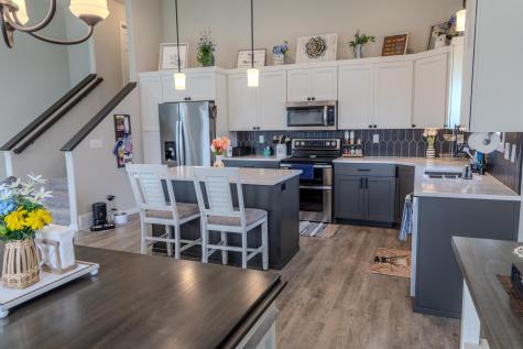 1045 46th Avenue S Moorhead MN 56560