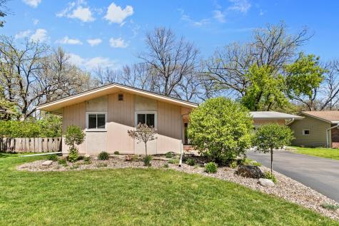 2119 Violet Lane New Brighton MN 55112