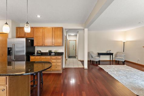 2430 Golf Drive Woodbury MN 55129