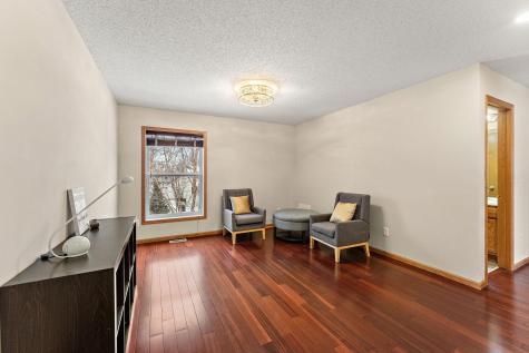 2430 Golf Drive Woodbury MN 55129