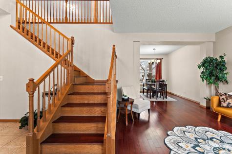 2430 Golf Drive Woodbury MN 55129