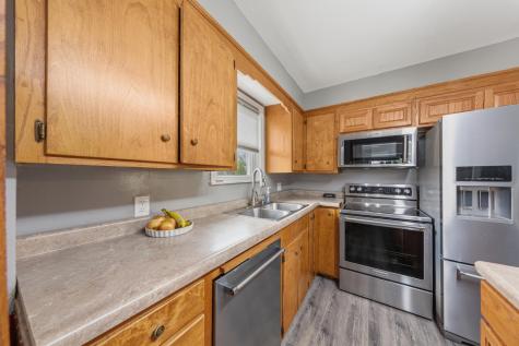 615 Park Lane Mankato MN 56001