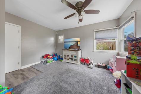 615 Park Lane Mankato MN 56001