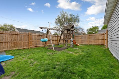 615 Park Lane Mankato MN 56001