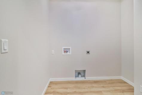 306 Neuman Boulevard Colfax ND 58018