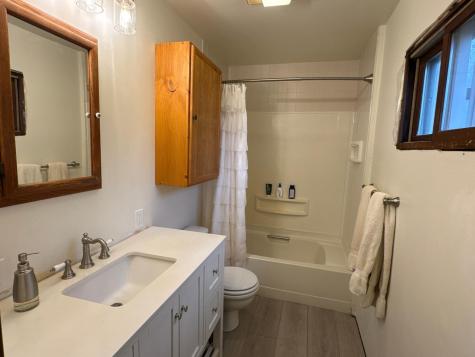 710 & 720 5th Street NW Valley City ND 58072