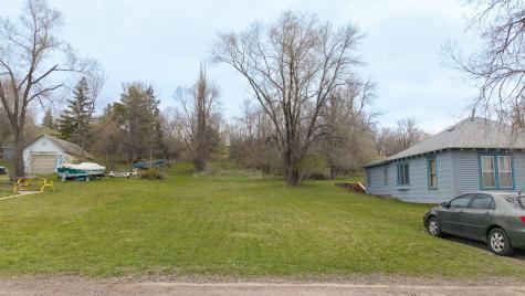 710 & 720 5th Street NW Valley City ND 58072