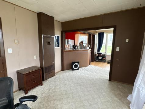 710 & 720 5th Street NW Valley City ND 58072