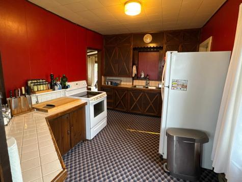 710 & 720 5th Street NW Valley City ND 58072