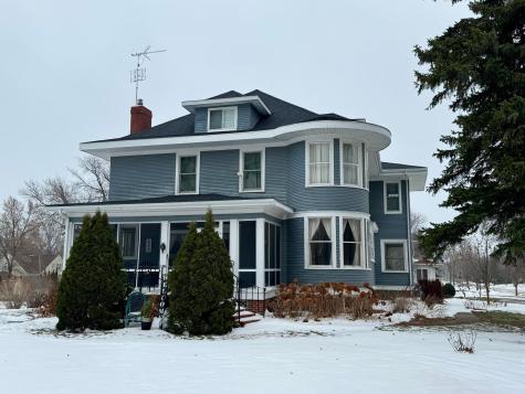 311 9th Street S Olivia MN 56277