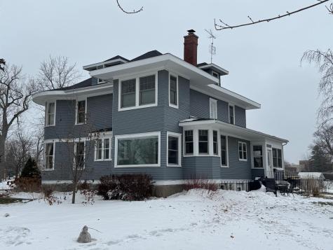 311 9th Street S Olivia MN 56277