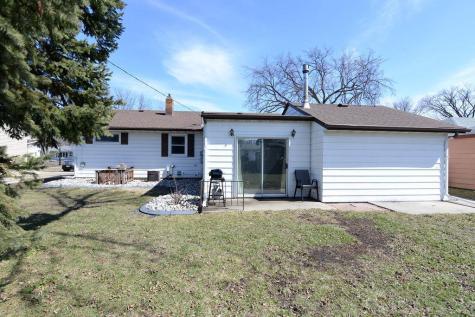 1914 9th Street N Fargo ND 58102