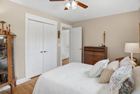 9149 Upton Avenue S Bloomington MN 55431