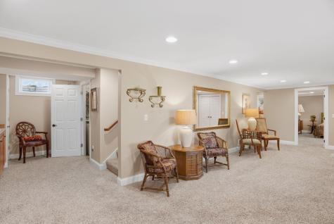 9149 Upton Avenue S Bloomington MN 55431