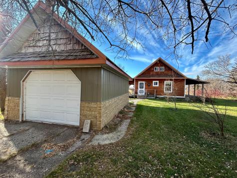305 Oak Street Hastings ND 58049