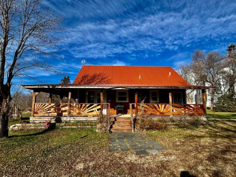 305 Oak Street Hastings ND 58049