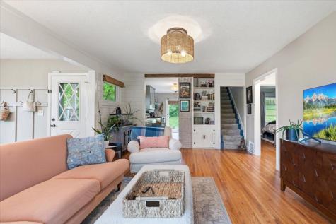 425 County Road 19 Minnetrista MN 55364