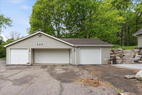 425 County Road 19 Minnetrista MN 55364