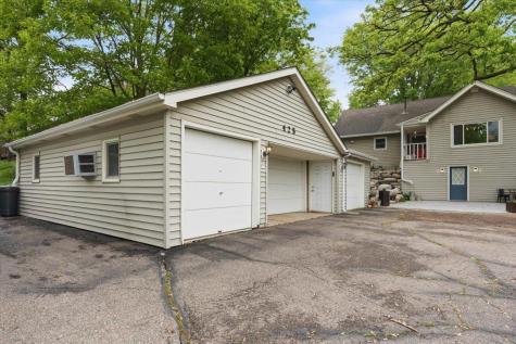 425 County Road 19 Minnetrista MN 55364