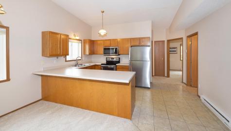 4780 10th Avenue S Fargo ND 58103