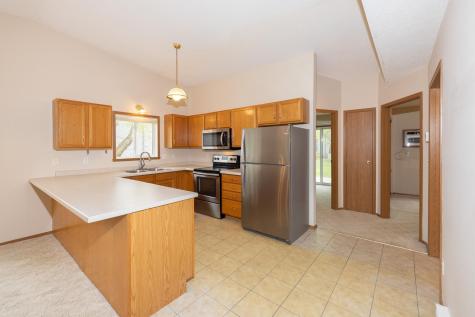 4780 10th Avenue S Fargo ND 58103