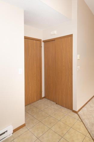 4780 10th Avenue S Fargo ND 58103