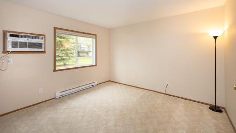 4780 10th Avenue S Fargo ND 58103