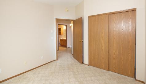 4780 10th Avenue S Fargo ND 58103