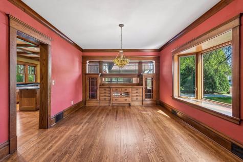 1085 Ryan Avenue W Roseville MN 55113